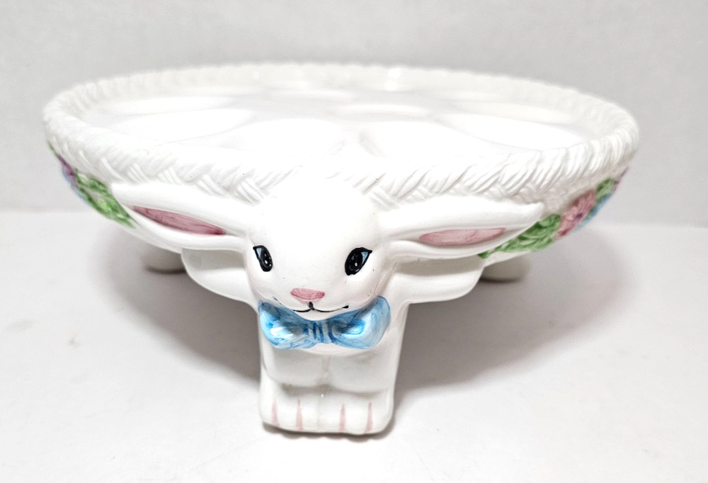 Vintage Easter Egg Stand