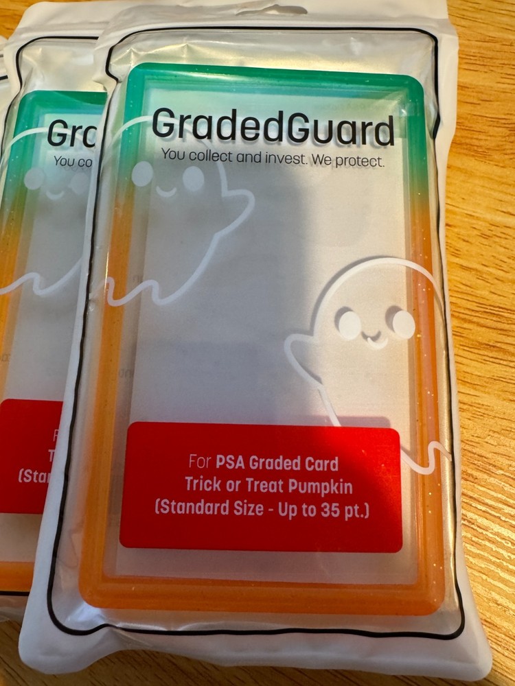 GradedGuard Trick Or Treat Pumpkin PSA Graded Card Protector (Corrected)