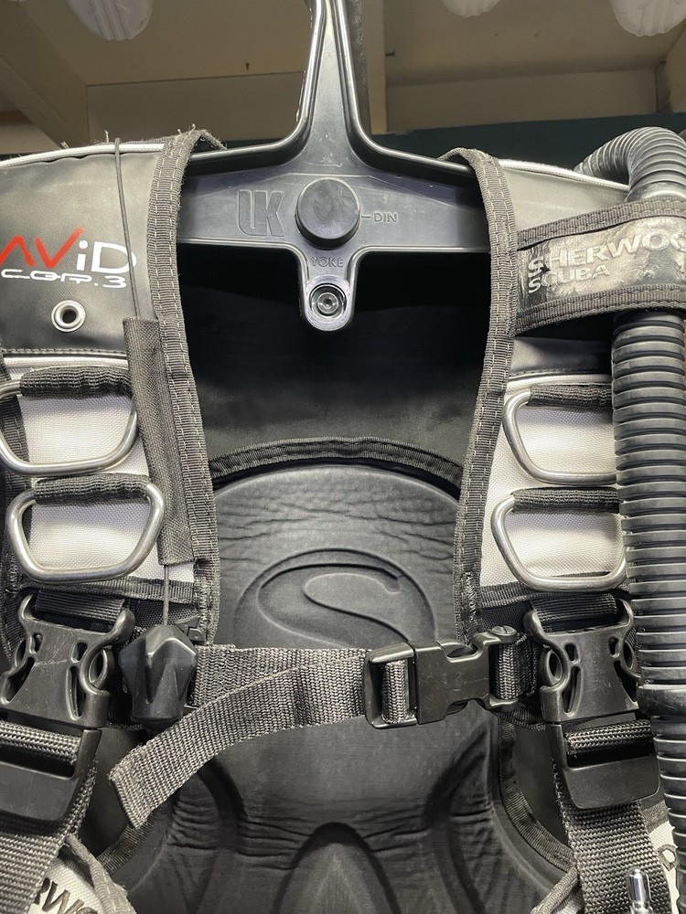 Sherwood AVID CQR3 BCD - Large