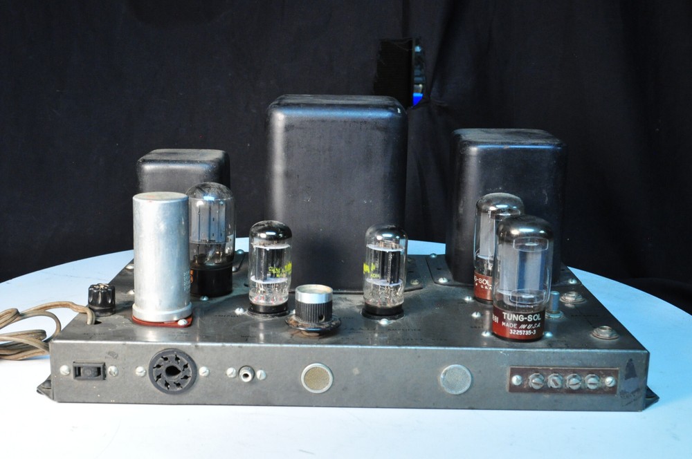 Heathkit W4-AM Mono Tube Amplifier Pair Need Servicing