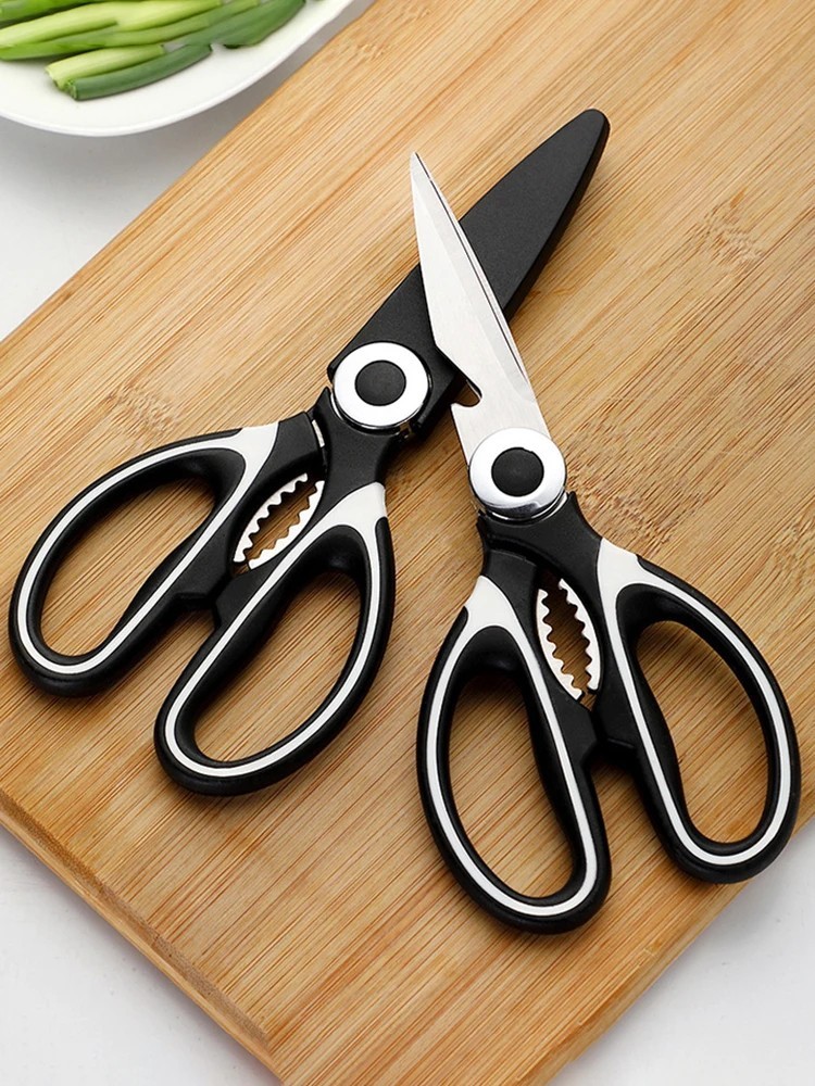 Multifunctional stainless kitchen scissors for fish, veggies, meat bones