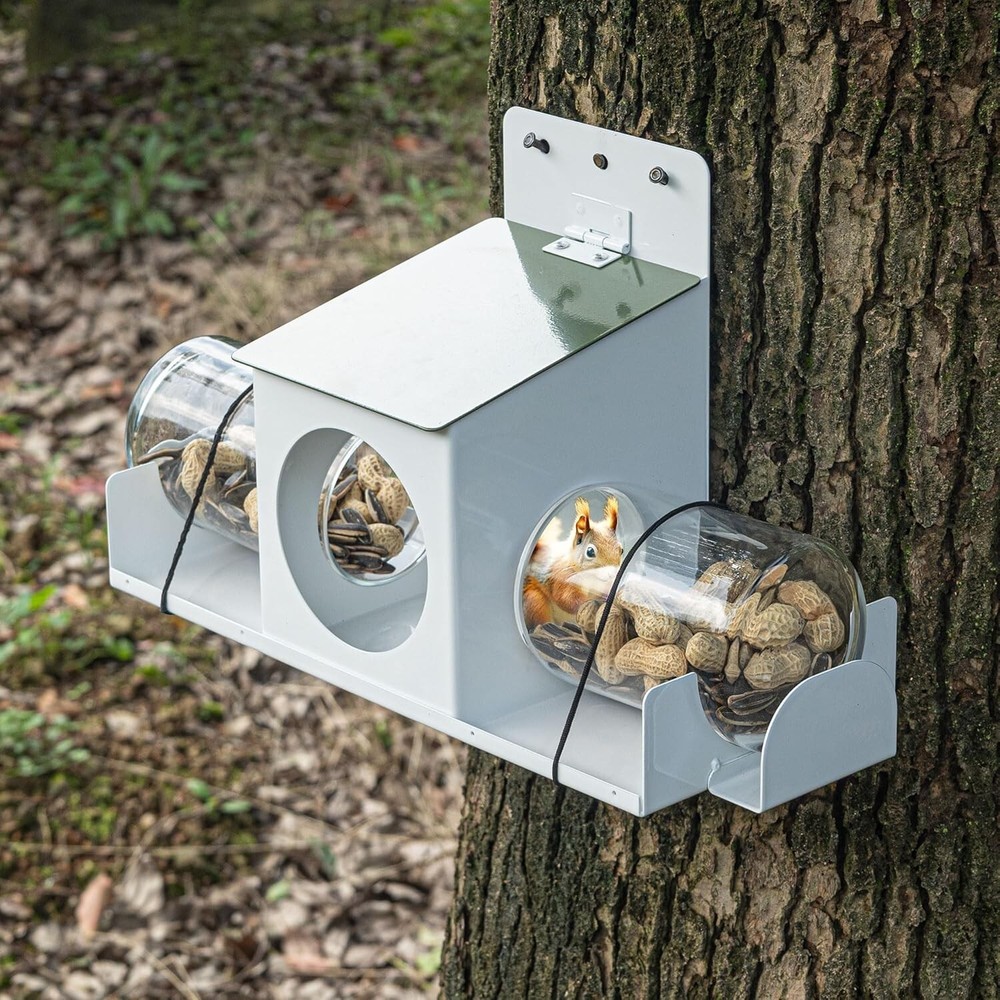 Yard Yield Squirrel Feeder ~NEW in the box~