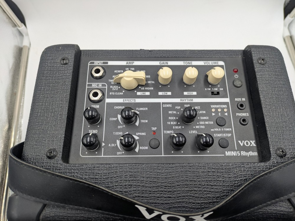 VOX MINI5 Rhythm Modeling Amplifier w/Power Supply.Great Condition.