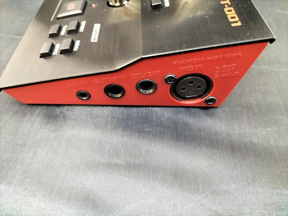 BOSS GT-001 MULTI-EFFECTOR 364139