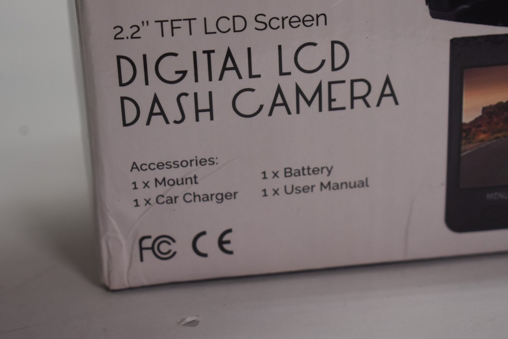 AutoFad Digital LCD Dash Camera 2.2" TFT LCD Screen Car Cam Windshield Mount