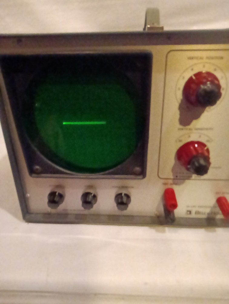 Bell & Howell School Model 34 Oscilloscope
