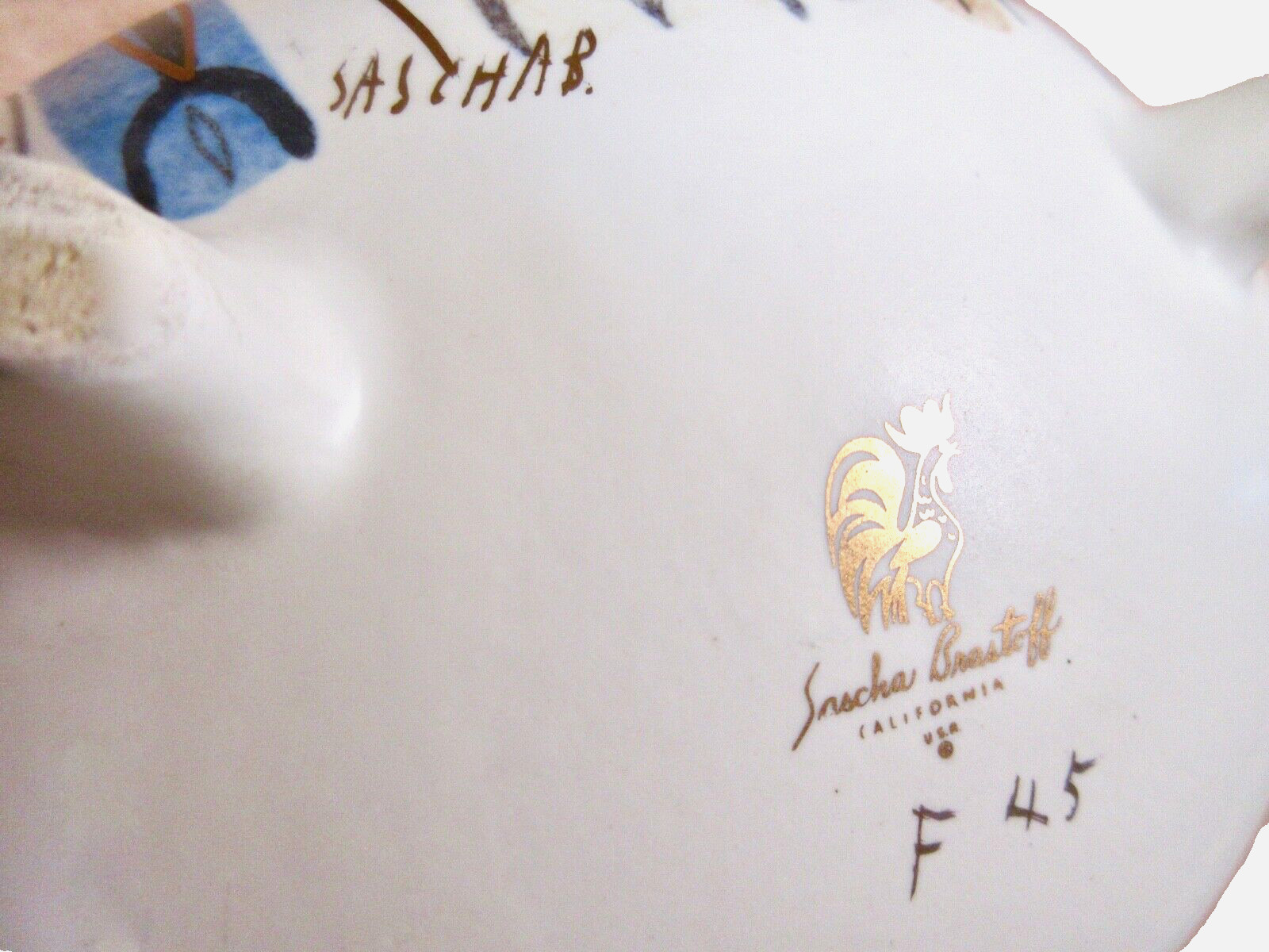 Sascha Brastoff MCM California Art Pottery - 10" Long - Mint Condition