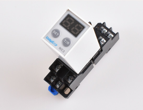 H3Y-2/4 Electronic Digital Display Delay Time Relay AC220V/DC12V/DC24V