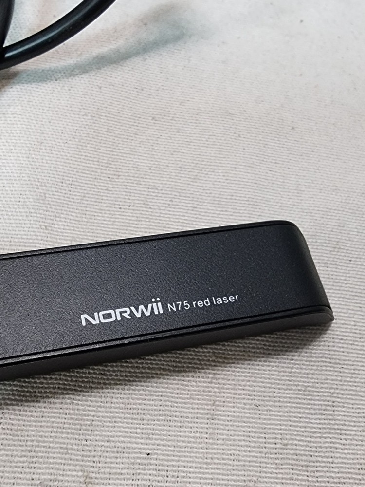 Norwii N75 Red Laser Rechargeable Presentation Clicker with Light Pointer