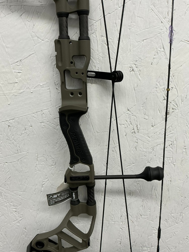 Prime Form 30 Compound Bow