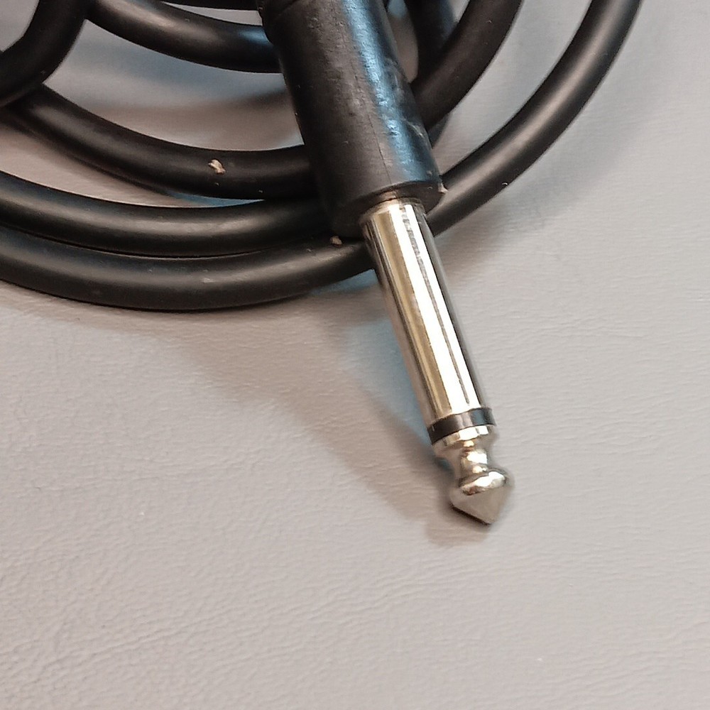 Studiologic VFP1 / 10 - Solid piano style sustain pedal