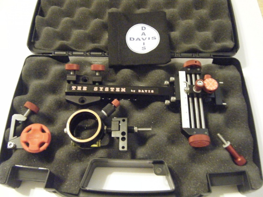 4" DAVIS TARGET SIGHT- Double knob-5.75 -black/red knobs-scope .010 green.