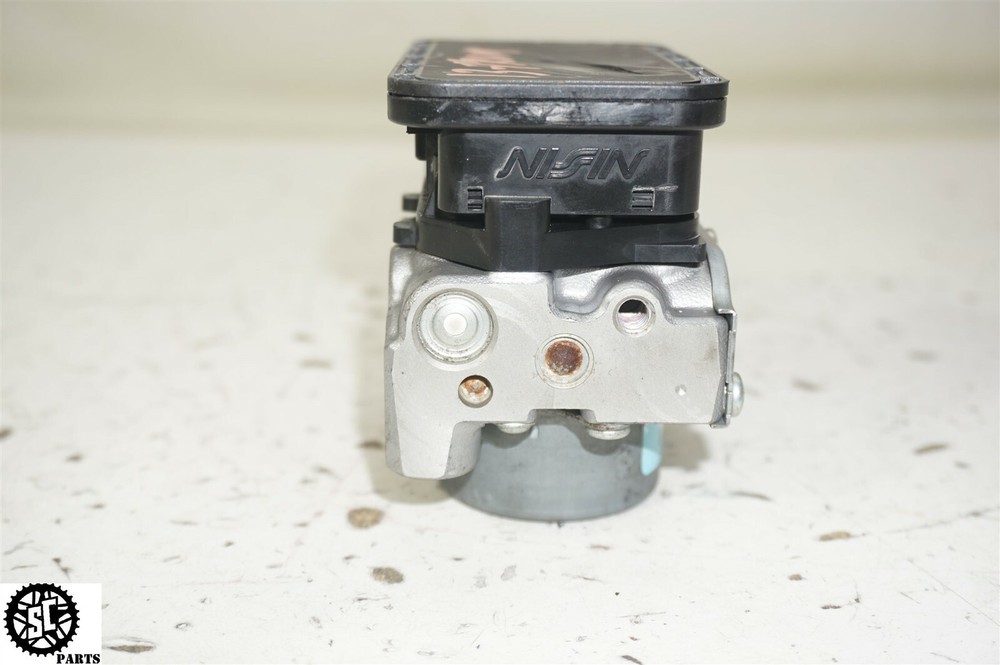 2014 TRIUMPH DAYTONA 675 ABS MODULE BRAKE PUMP