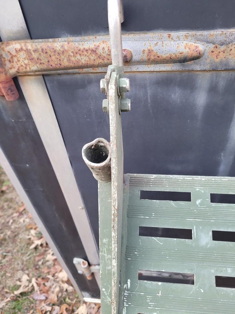 LMTV Boarding Ladder