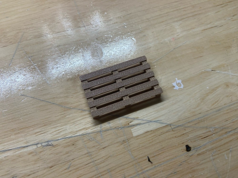 O Scale Pallets 20 Each, Ready To Use