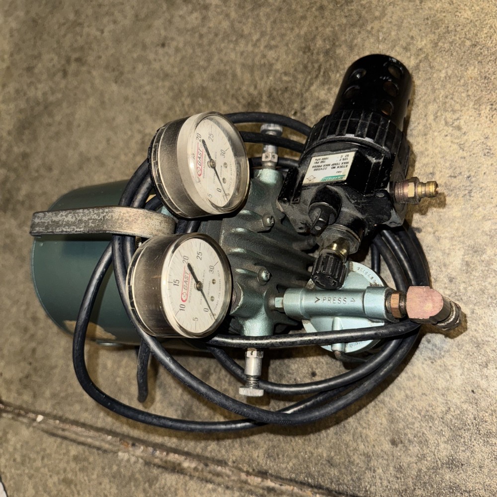 Gast/G8CX/357340- Vacuum Pump
