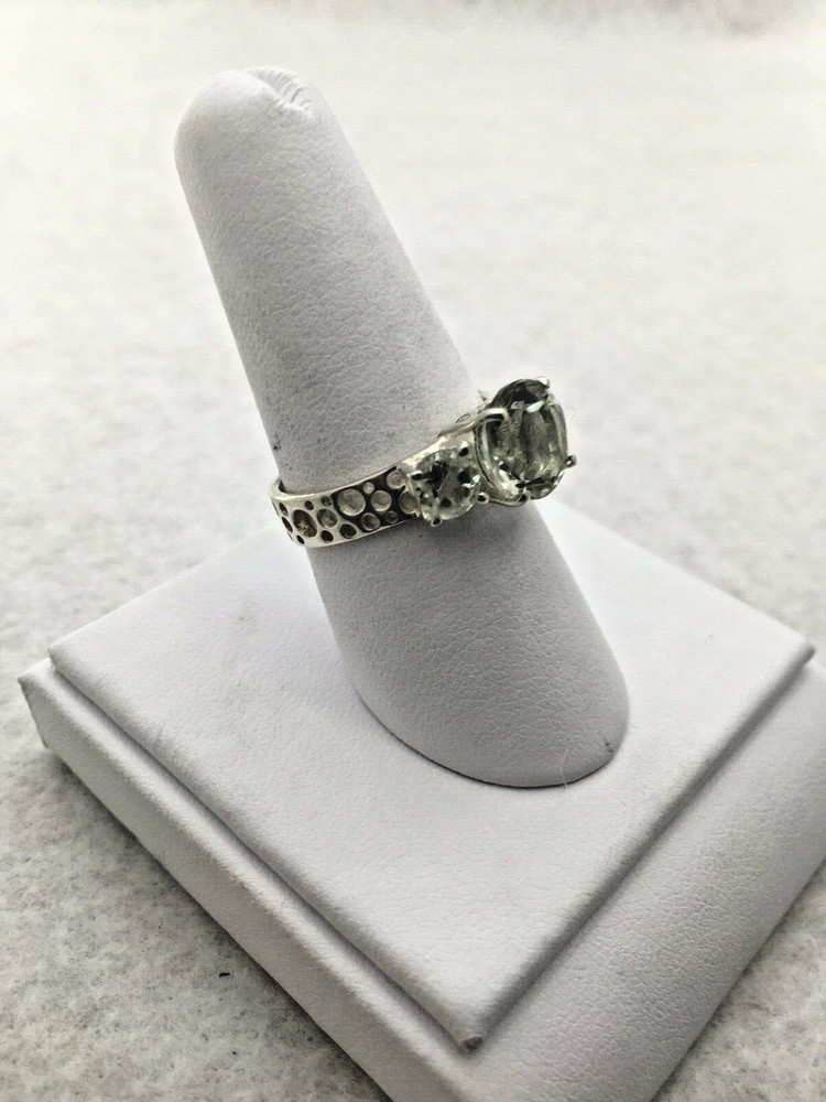 Sterling Silver Green Amethyst ring size 8