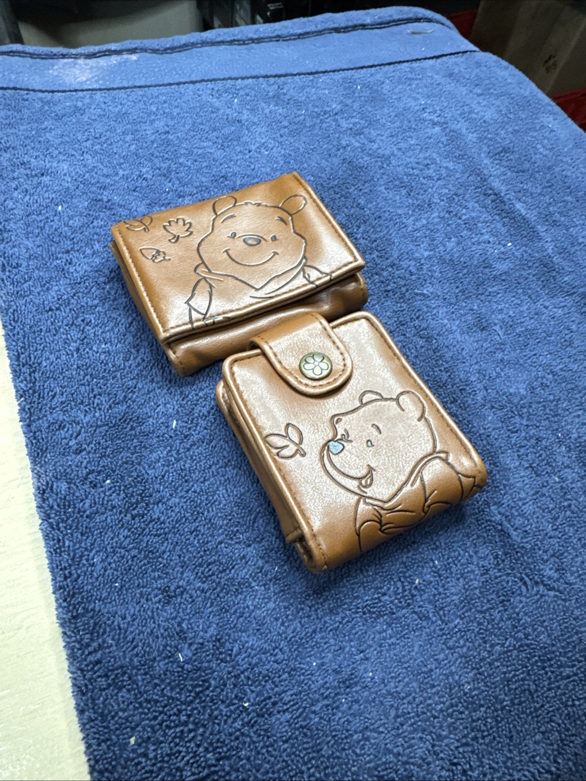 2 Piece Faux Leather Winnie-the-Pooh Girls Cosmetic Case With Mirror And Wallet