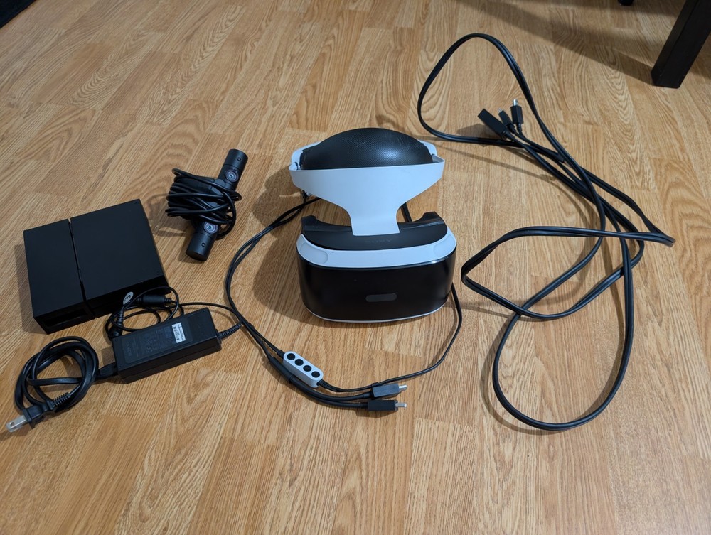 Sony PlayStation VR Headset CUH-ZVR1 W/ Processor Unit, Camera & 2 Games READ