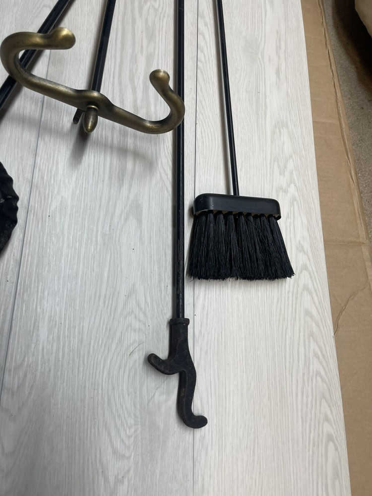 Fireplace Tool Set As Pictured