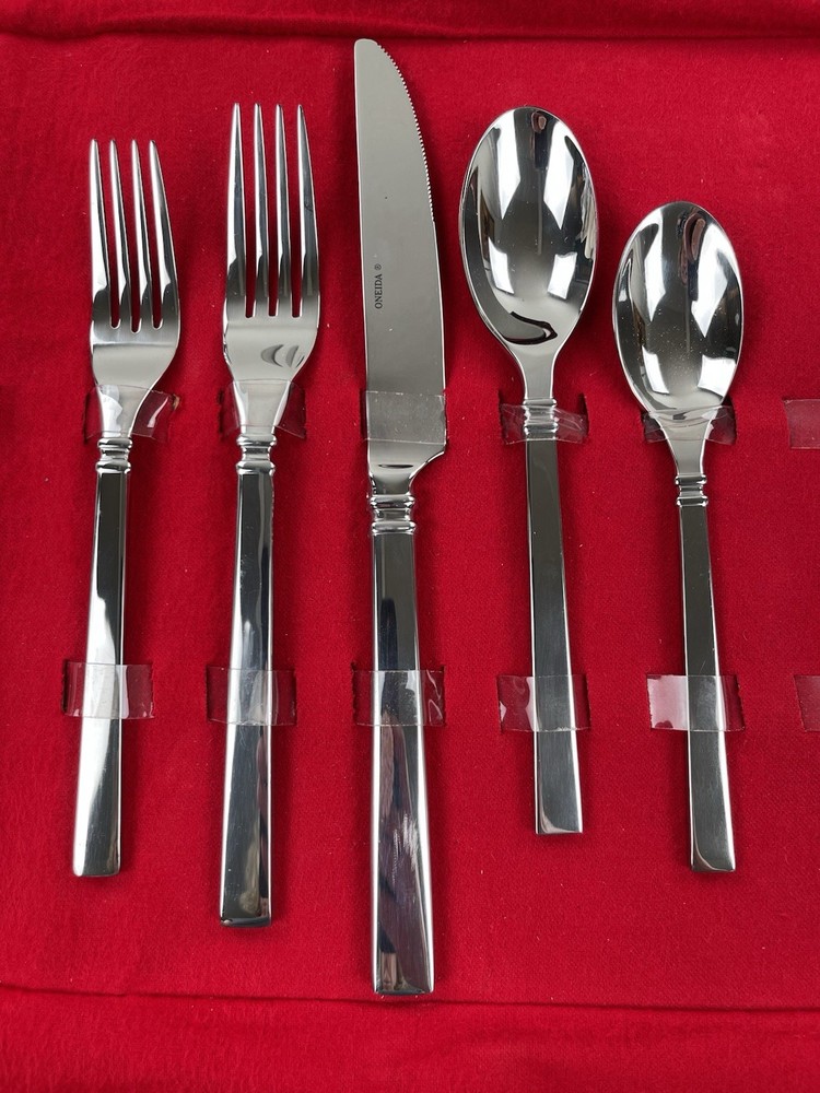 Oneida Stainless SHAKER Flatware Place Setting Fork Spoon Knife 29/10