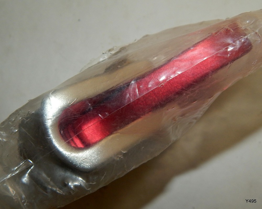 Red / Silver Aluminum Climbing Handle (PN TJ08569)