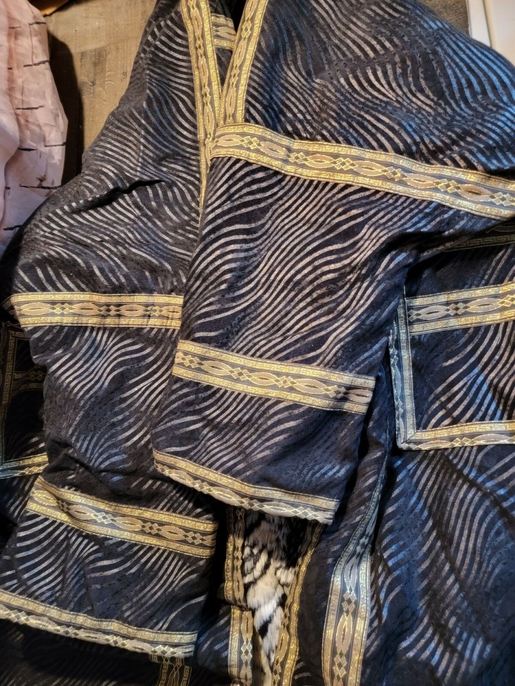 Arabic fur gold black robe