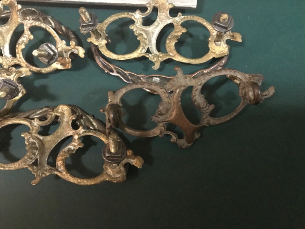 Extremely RARE VICTORIAN SET “SUPER ORNATE’”Original FANCY Priced per pull.