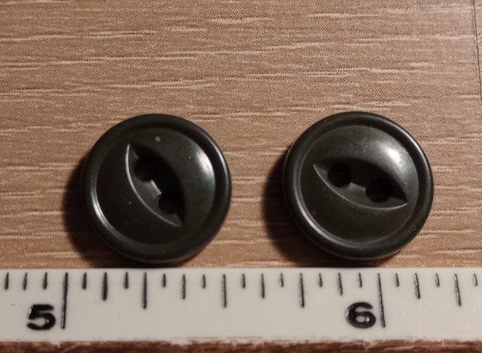 WW2 US 1/2" inch sew-through underwear buttons, 2