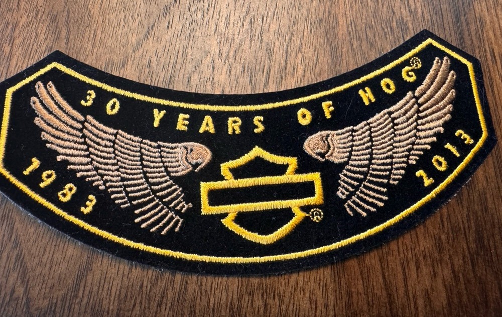 2013 HOG Harley Davidson Motorcycle Owners Group 30 Year Patch Jacket Motorcycle