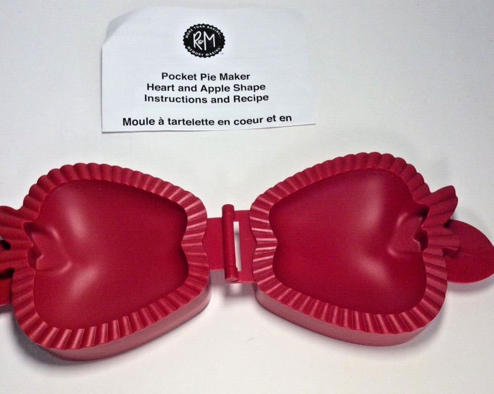 R&M Pocket Pie Maker/Apple Shaped Hard Plastic