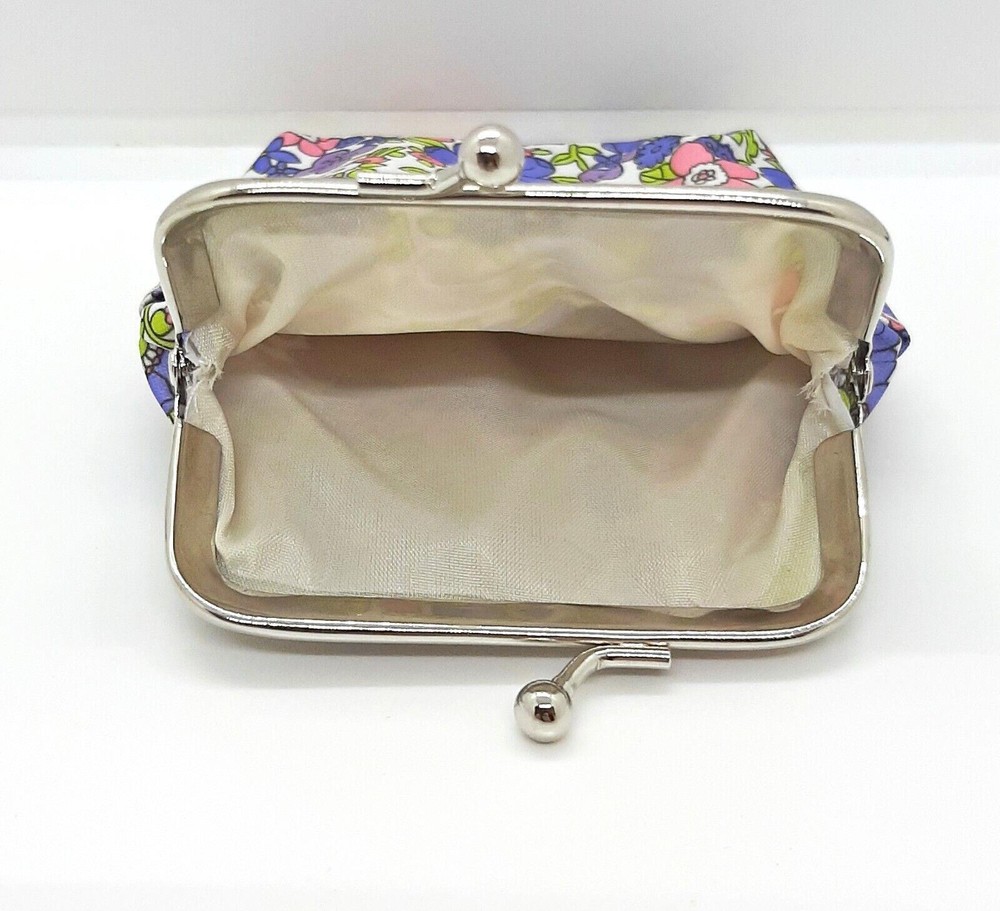 Eclipse Pink & Purple Flowered Designed Vinyl 100s Cigarette Pack Case