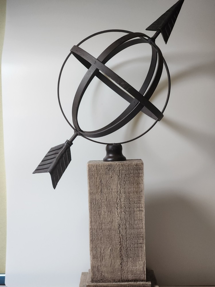 Metal Orb And Arrow Decor On Standing Base