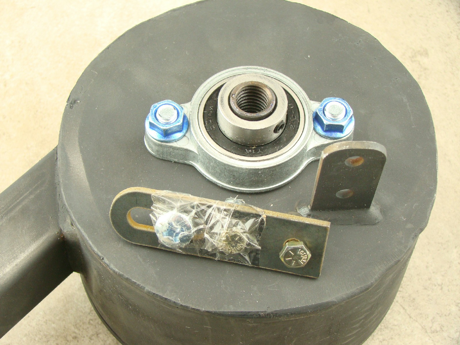 Cobra Crusher portable rock testing unit for gold mining