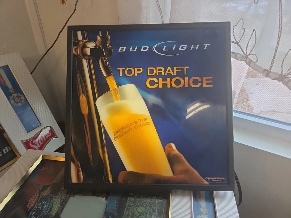BUD LIGHT Man Cave LIGHTED SIGN
