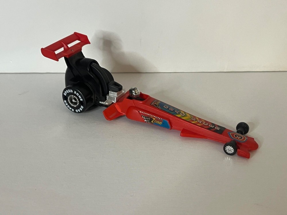 VINTAGE SPEED ZONE DRAG RACER PULL CHORD HTF BROKEN FRONT END