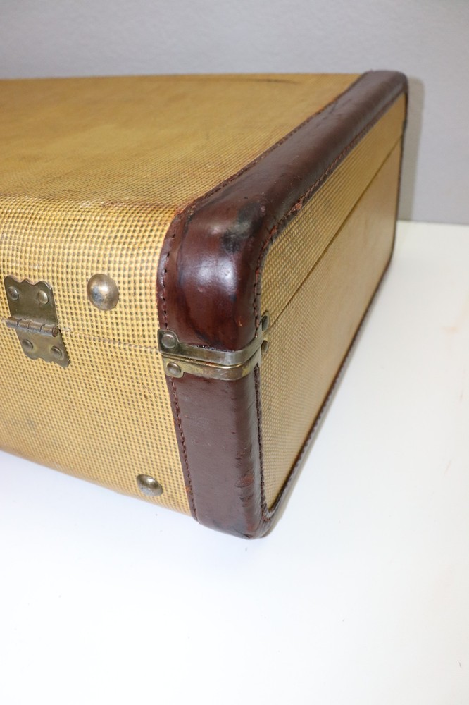 WWII US Vintage Tan suitcase with leather trim 21"x13 1/2" x 6 1/2"