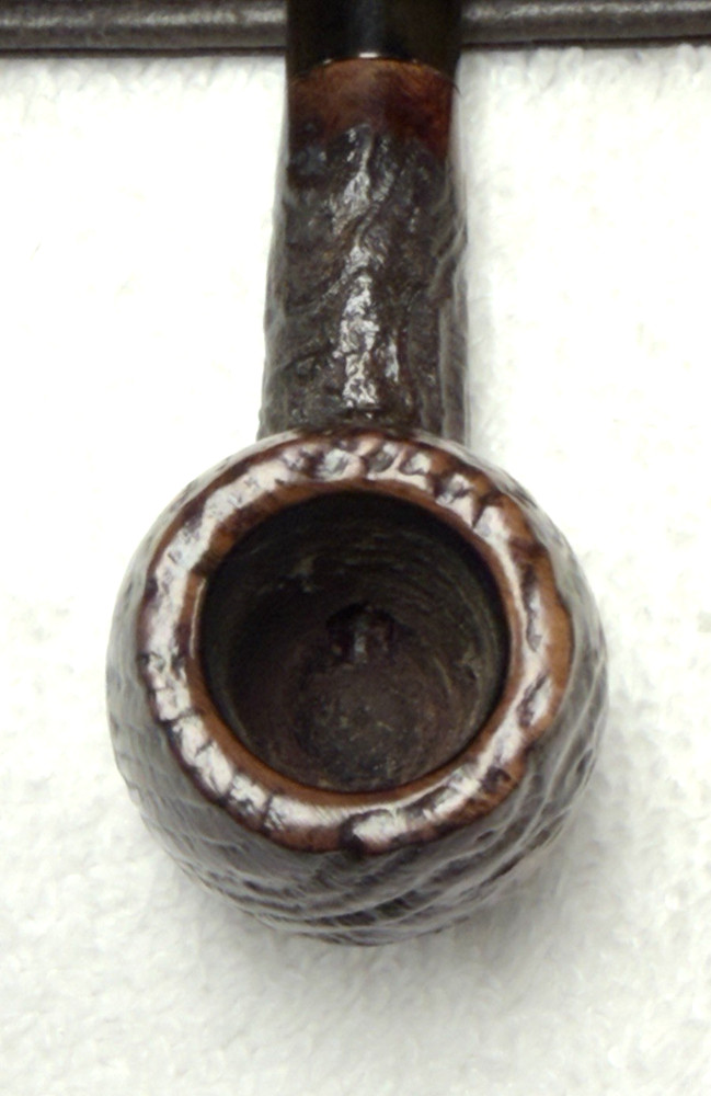 UNKNOWN MAKER: Small, Blast Finished Apple with Tapered Ebonite Stem