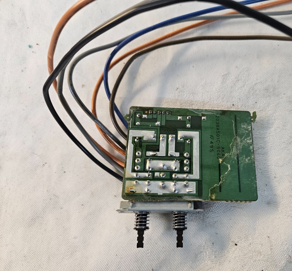AKAI AM-A70 Stereo Integrated Amplifier Receiver SPEAKER SELECTOR Switch PCB