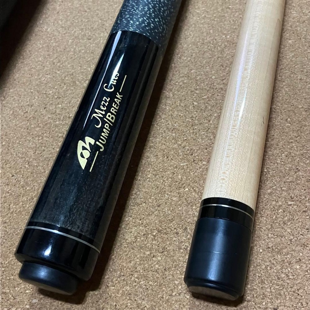 Mezz Jump & Break Cue with Case Used Pool Stick