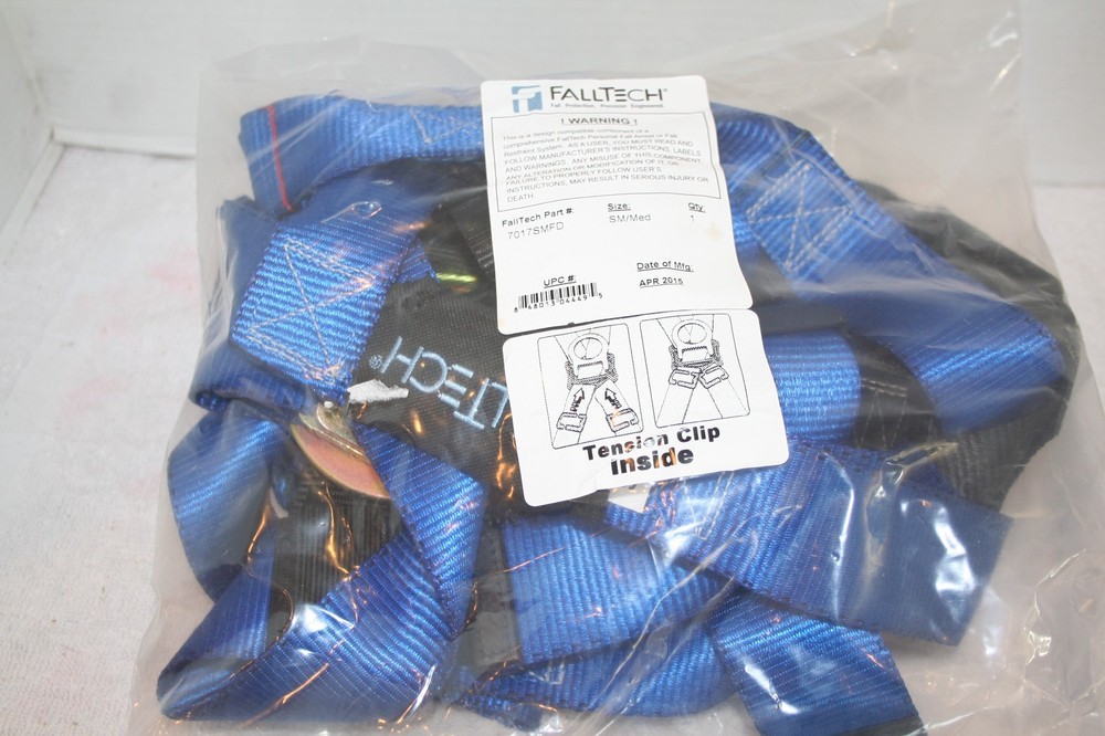 FULL BODY HARNESS FALL PROTECTION