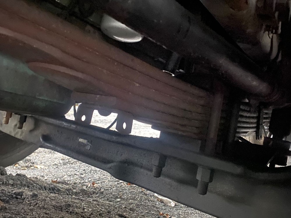Front Leaf & Springs N/A Used P-12064