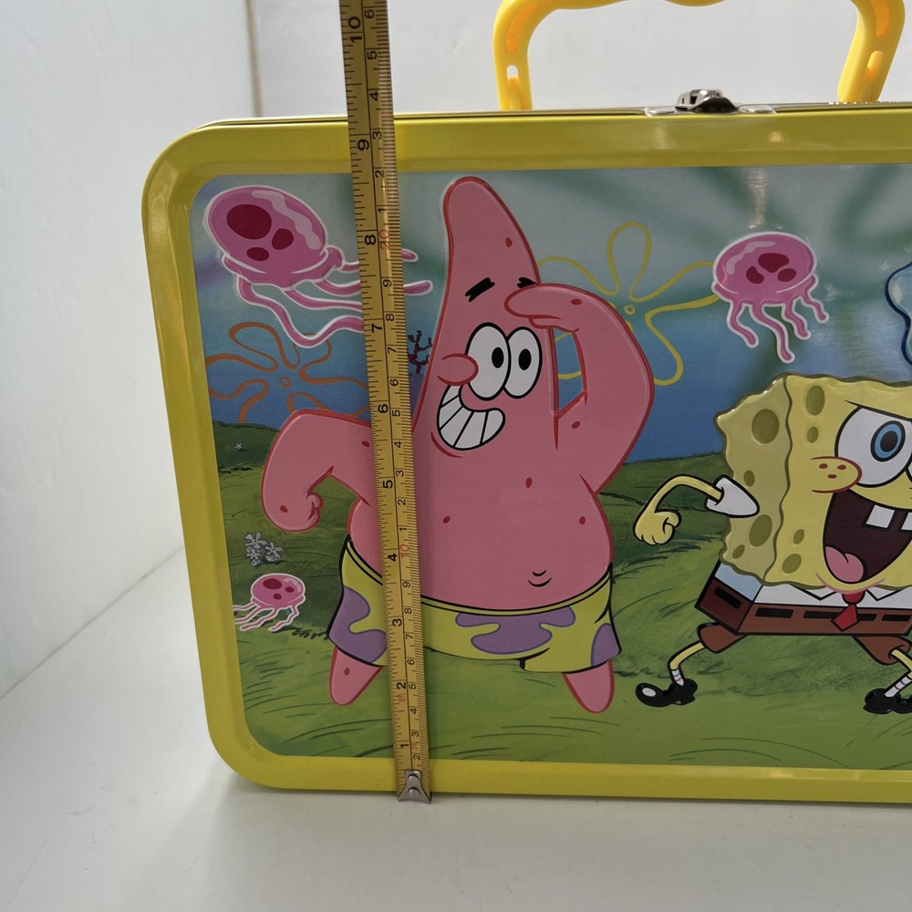 SpongeBob Square Pants Large Metal Lunch Box. 2002