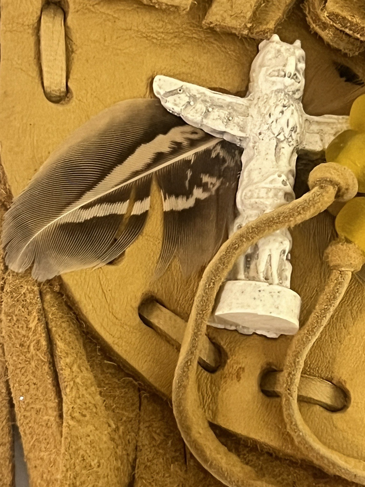 NATIVE AMERICAN MADE Animal Hide MEDICINE BAG, TAN With FRINGE