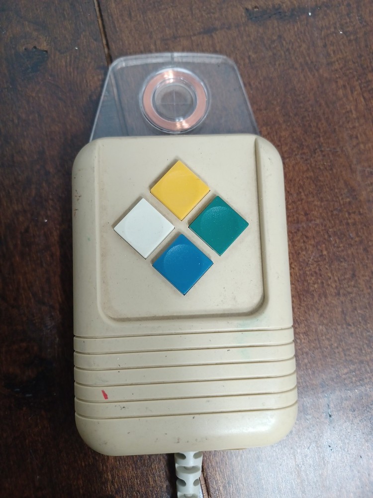 4-button digitizer puck (Summagraphics cursor) 01-0390-001E