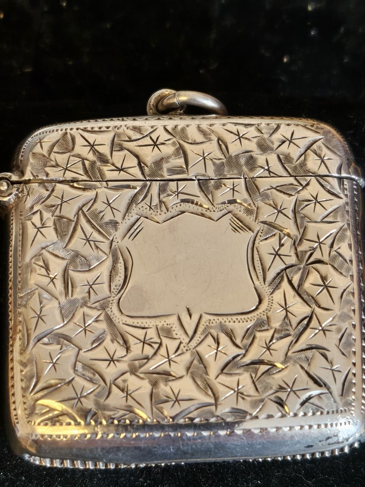 Antique Solid Silver Vesta Case C1903 Fully Hallmarked By Albert Jackson Birming
