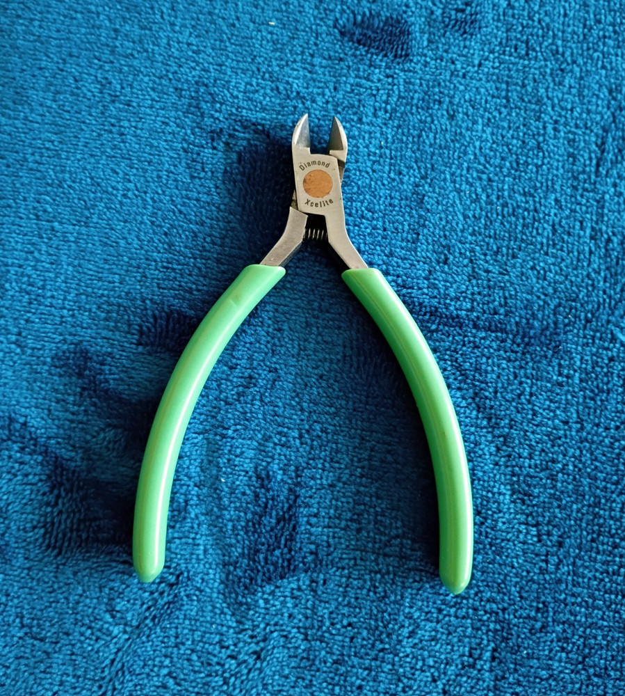 New XCELITE MS54J Diagonal Pliers USA.