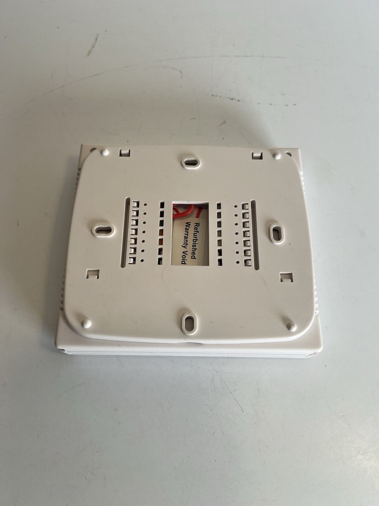 Pro1 Digital Wall thermostat model 855, White, Works!