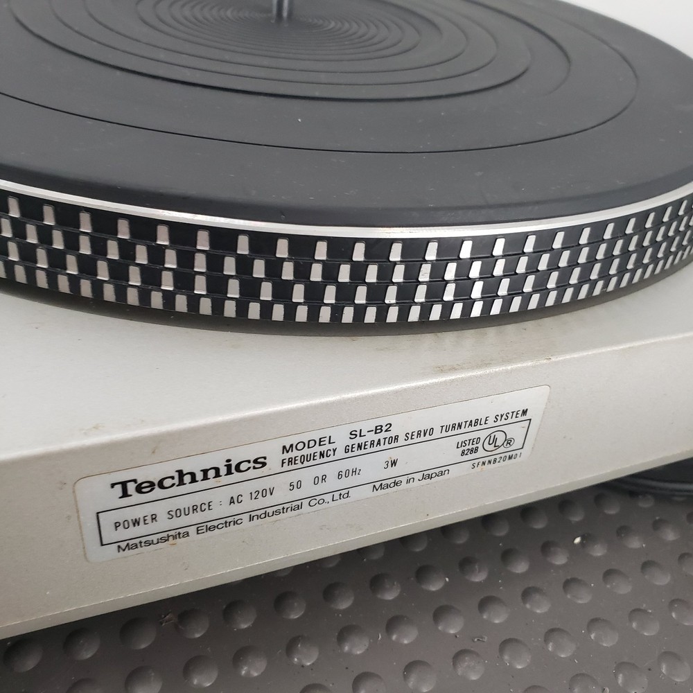 Technics SL-B2 Automatic Belt Drive Turntable System - Needs Cartridge/ Needle