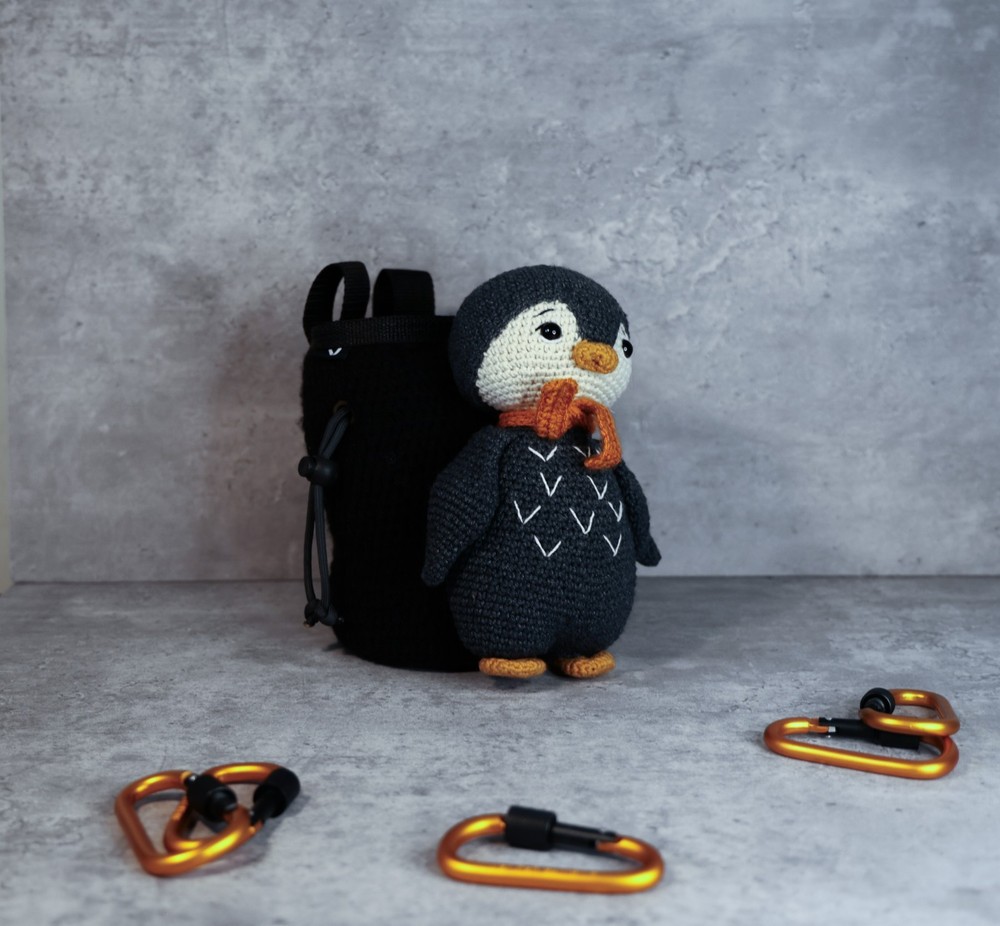 Crochet Chalk Bag – Penguin